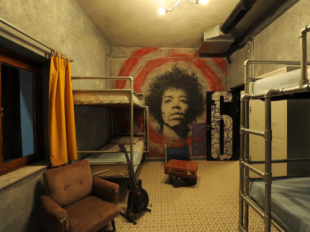 Role Street Hostel Анталія Номер фото